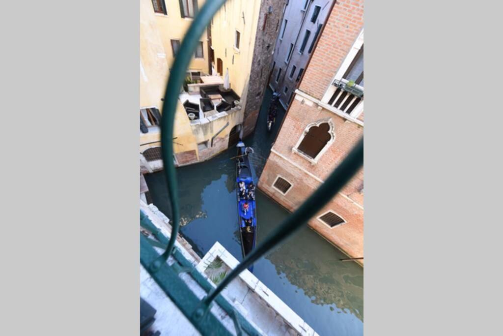 Leoncini With A Wonderful Canal View Venetië Buitenkant foto